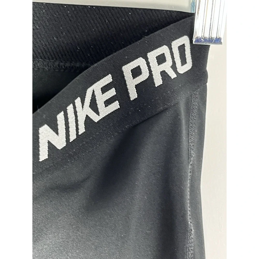 NIKE Women's PRO Training Capri/Tights-Black - 725468-010 Women's Size S Fitness